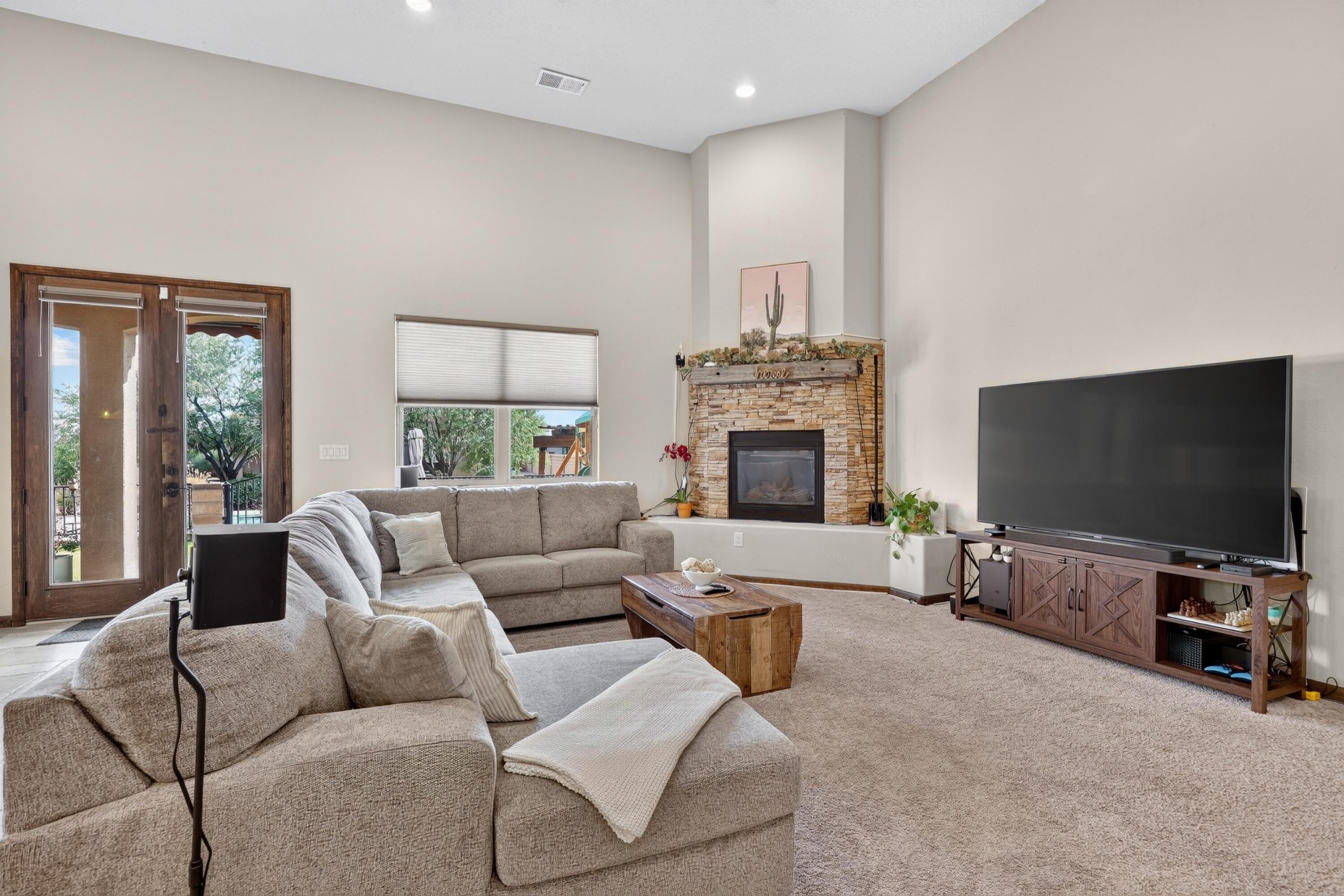 1708 21st Avenue Southeast Rio Rancho, NM 87124 - Photo 18 of 53 Gallery Image 18