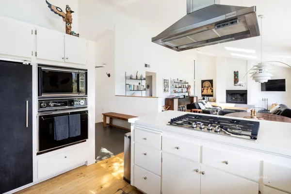 $785,000 | 23916 Highway 243, Idyllwild, CA 92549