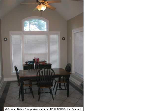 13651 Tiger Bend Road Baton Rouge, LA 70817 - Photo 5 of 11 Gallery Image 5