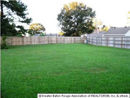 13651 Tiger Bend Road Baton Rouge, LA 70817 - Photo 8 of 11 Gallery Image 8