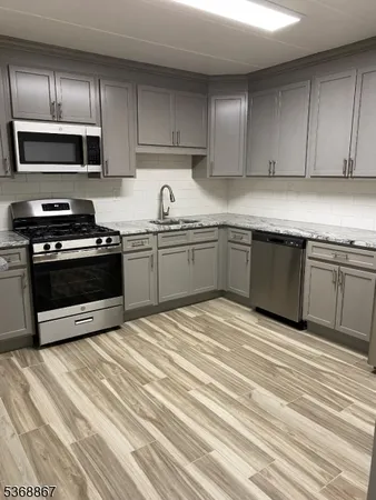 $3,732 | 173 South Orange Avenue, Unit 3F, South Orange, NJ 07079