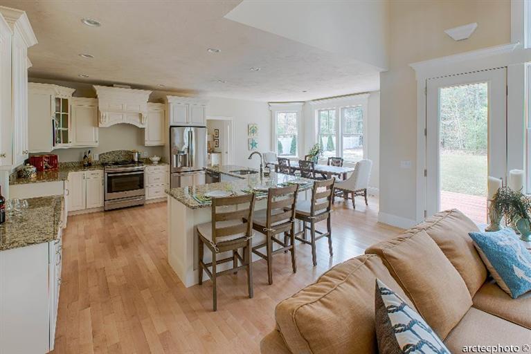 4 Persimmon Way Mashpee, MA 02649 - Photo 5 of 12 Additional Photo