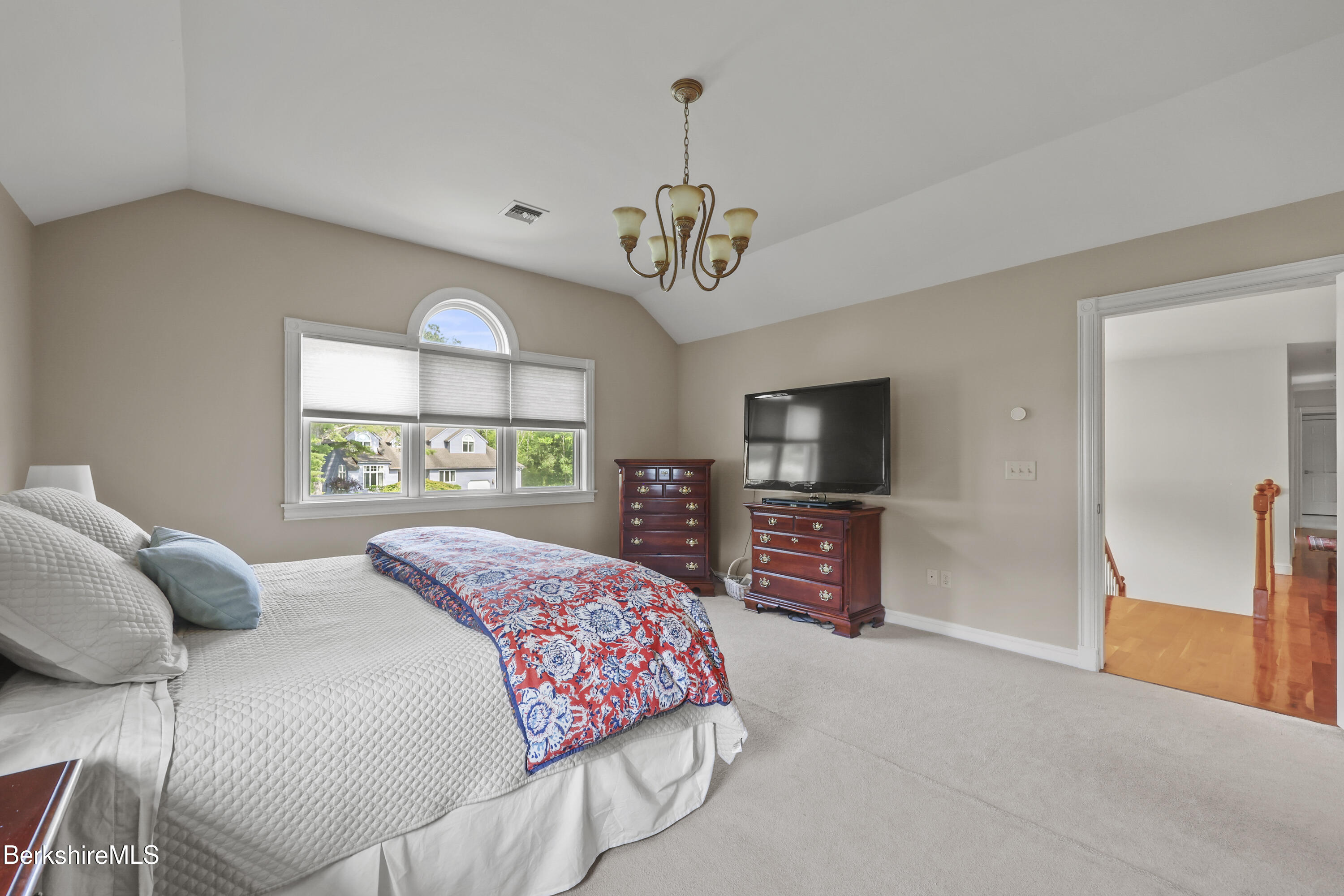 35 Meadow Ridge Drive Pittsfield, MA 01201 - Photo 45 of 81 Primary BR