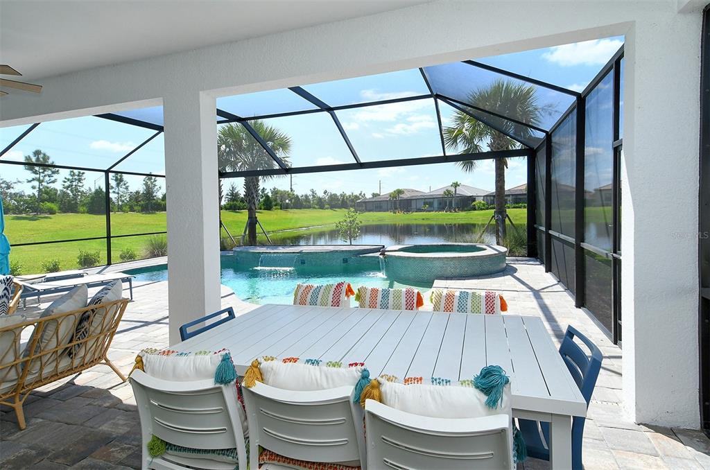 18114 Waterville Place Bradenton, FL 34202 - Photo 13 of 57 a view of an outdoor seating area