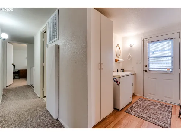 $110,000 | 1400 Candlelight Drive, Unit 231, Eugene, OR 97402