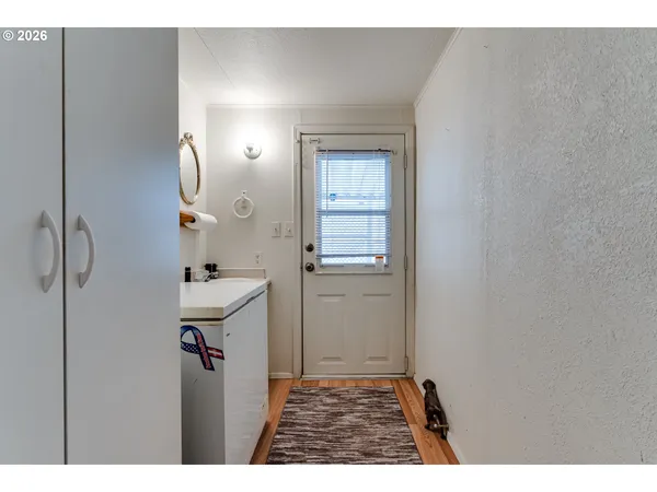 $110,000 | 1400 Candlelight Drive, Unit 231, Eugene, OR 97402