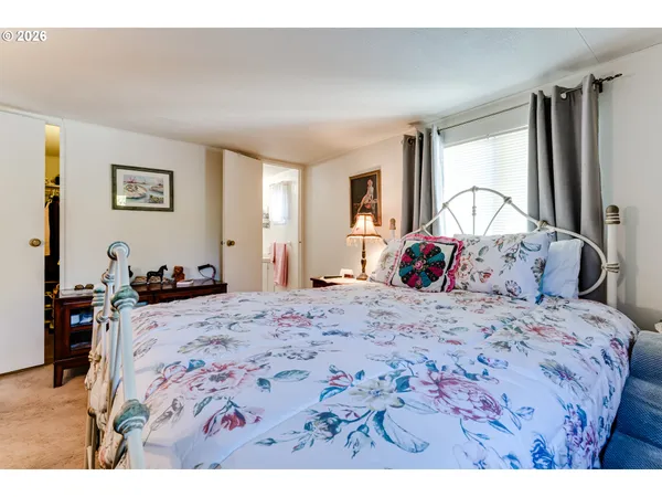 $110,000 | 1400 Candlelight Drive, Unit 231, Eugene, OR 97402