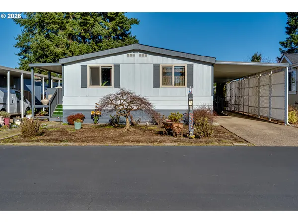 $110,000 | 1400 Candlelight Drive, Unit 231, Eugene, OR 97402