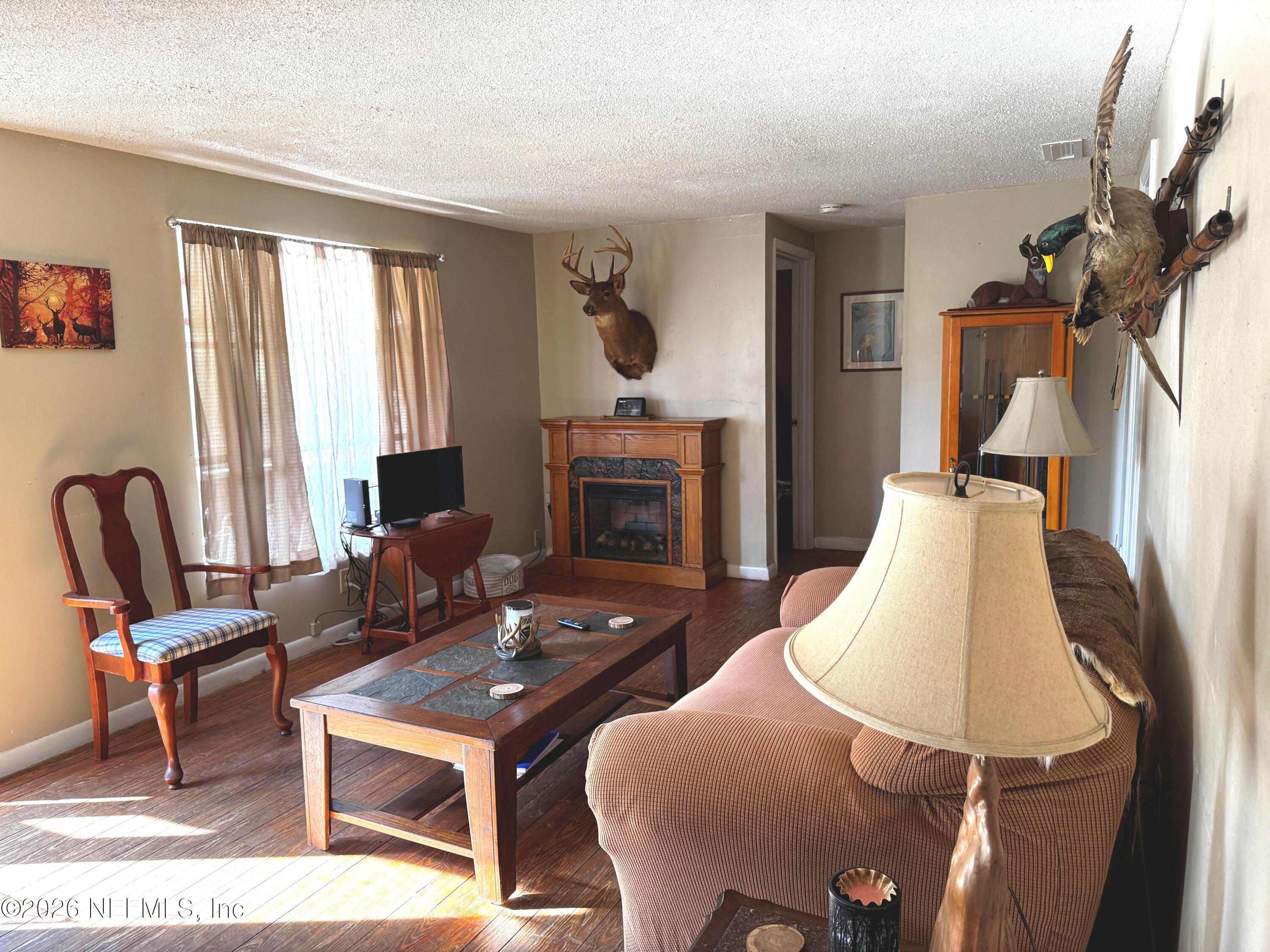 130 Adrian Avenue Interlachen, FL 32148 - Photo 2 of 26 130 Adrian Av, Putnam County, FL