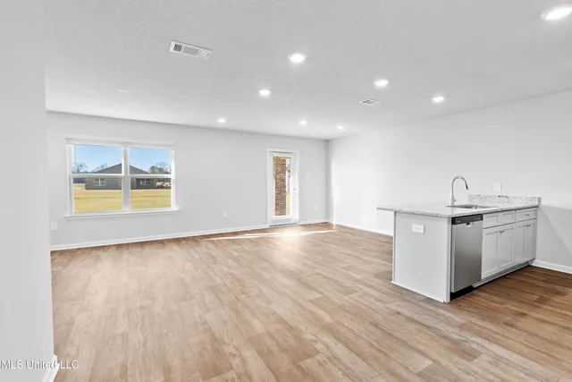 $259,900 | 17464 East Sycamore Street, Gulfport, MS 39503