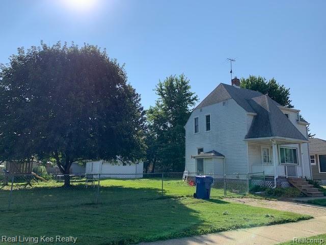 32210 Ruehle Avenue Warren, MI 48093 - Photo 2 of 11 unnamed-2.jpg
