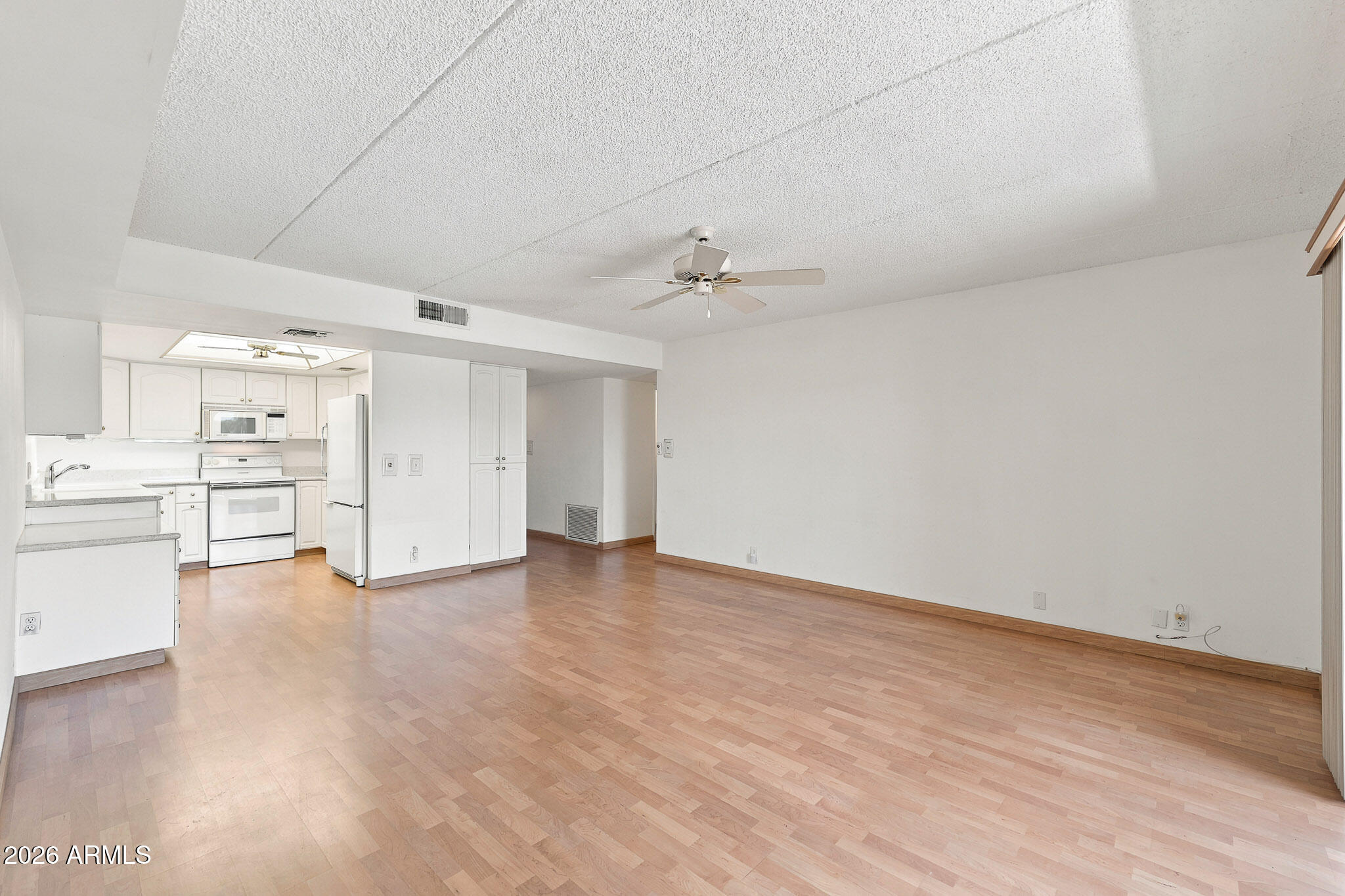 7820 East Camelback Road, Unit 311 Scottsdale, AZ 85251 - Photo 9 of 47 B (7)