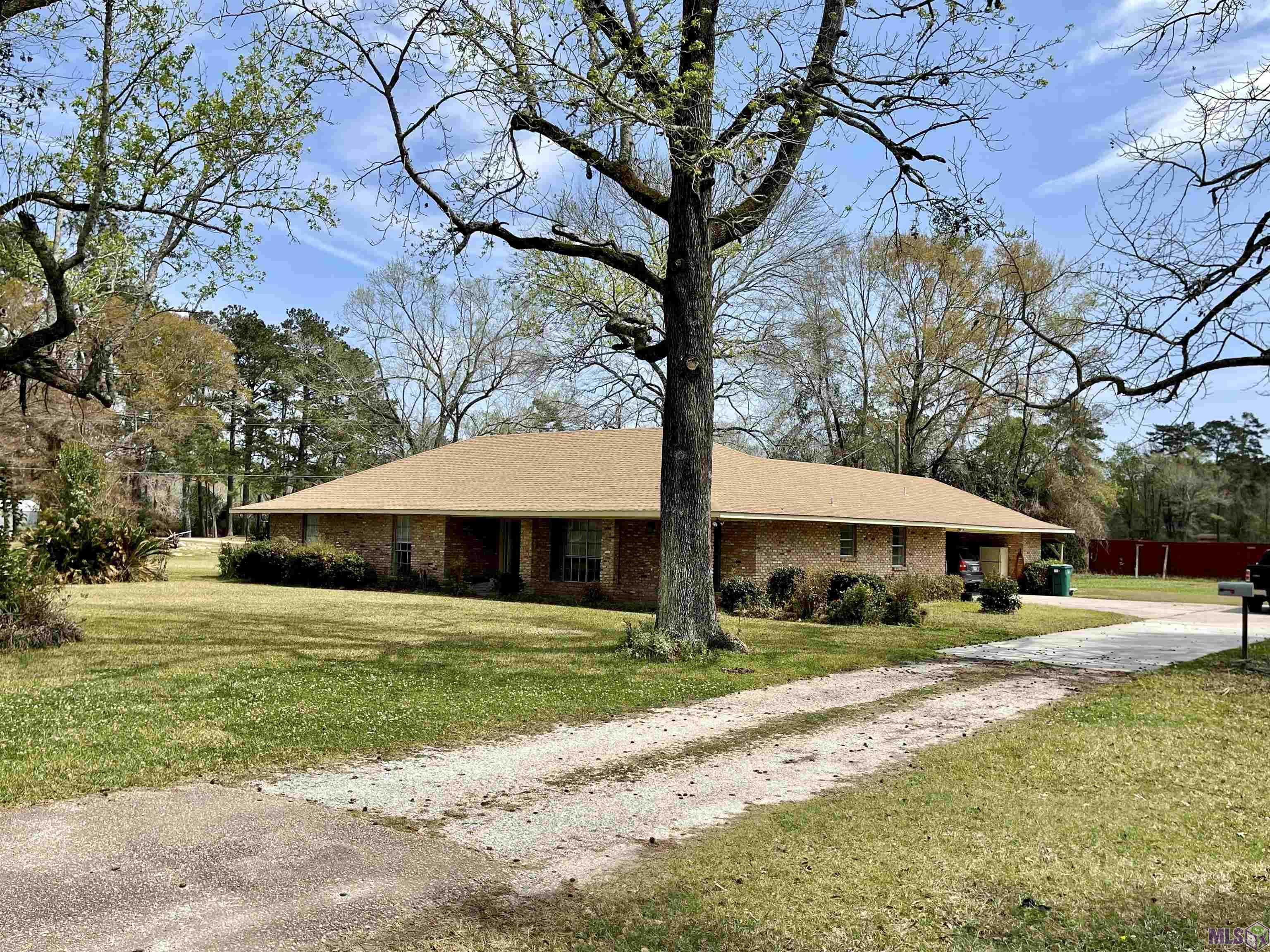 9274 Springfield Road Denham Springs, LA 70706 - Photo 1 of 29