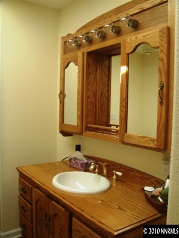12785 Fellowship Way Reno, NV 89511 - Photo 8 of 13 Photo 8