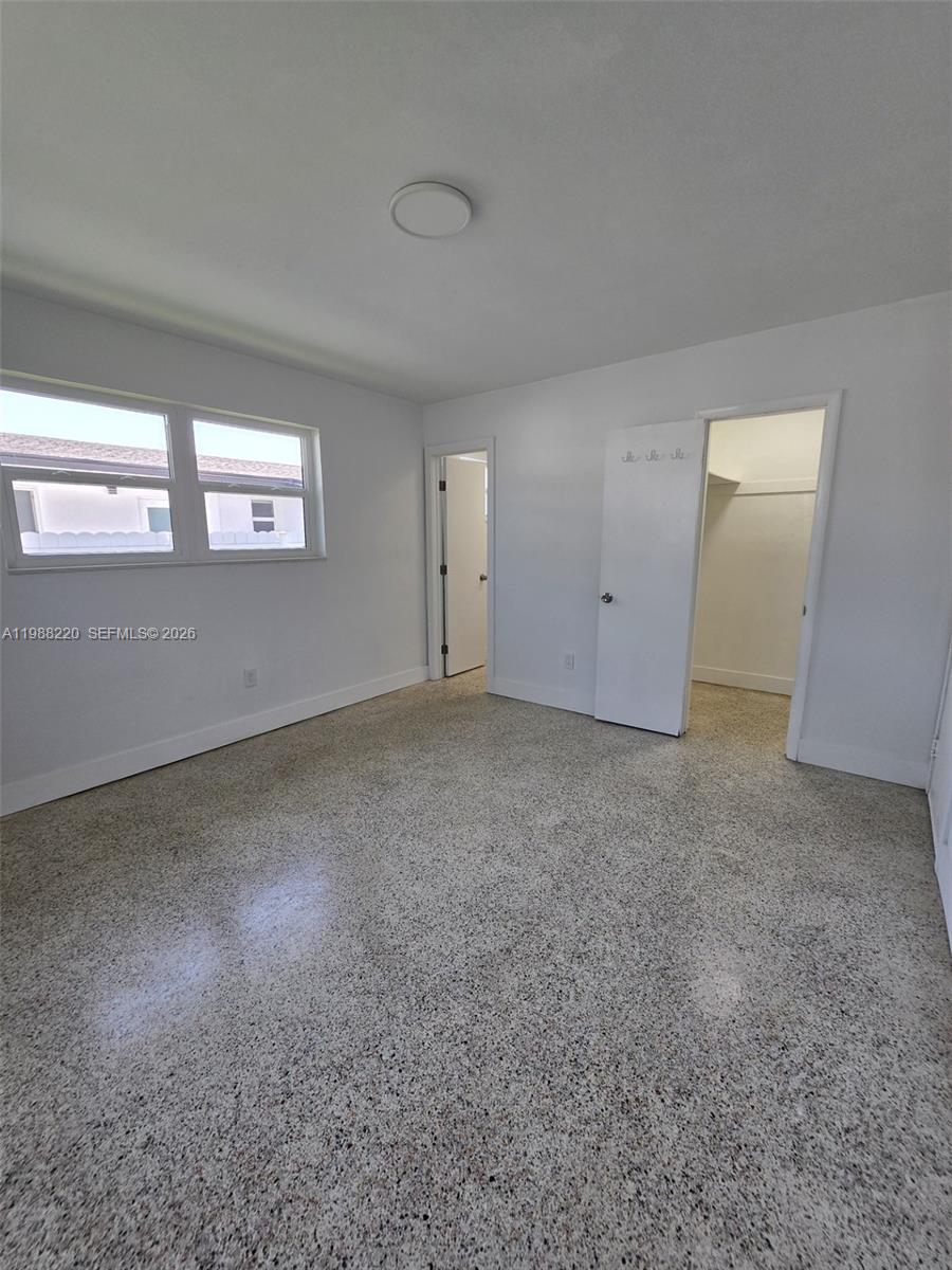 3245 Southwest 88th Court Miami, FL 33165 - Photo 19 of 23