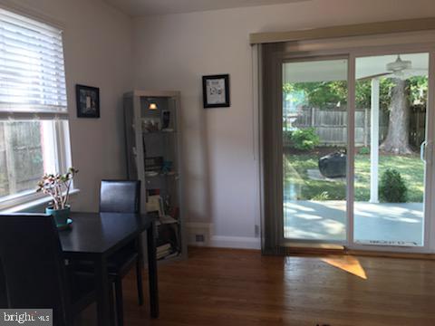 4 Tanglewood Road Baltimore, MD 21228 - Photo 11 of 35 DINING AREA OR YOU CHOOSE WHAT WORKS FOR YOU!!