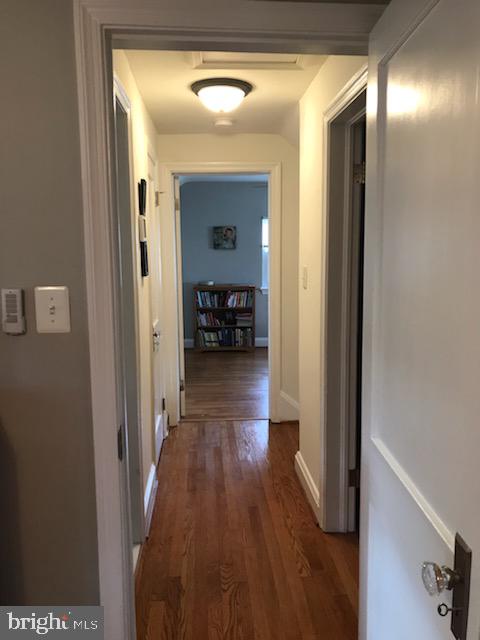 4 Tanglewood Road Baltimore, MD 21228 - Photo 26 of 35 IMPECCABLY CLEAN & BRIGHT UPPER LEVEL!