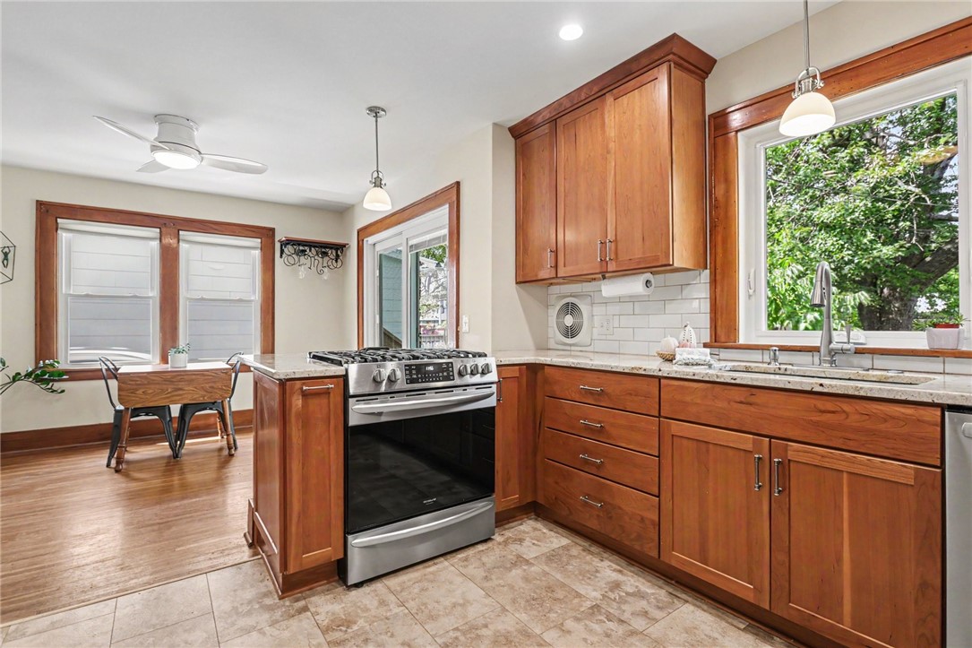 303 Marion Street Rochester, NY 14610 - Photo 9 of 26 Gallery Image 9