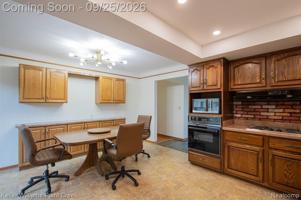 5030 Stellar Road Utica, MI 48316 - Photo 11 of 49 Gallery Image 11