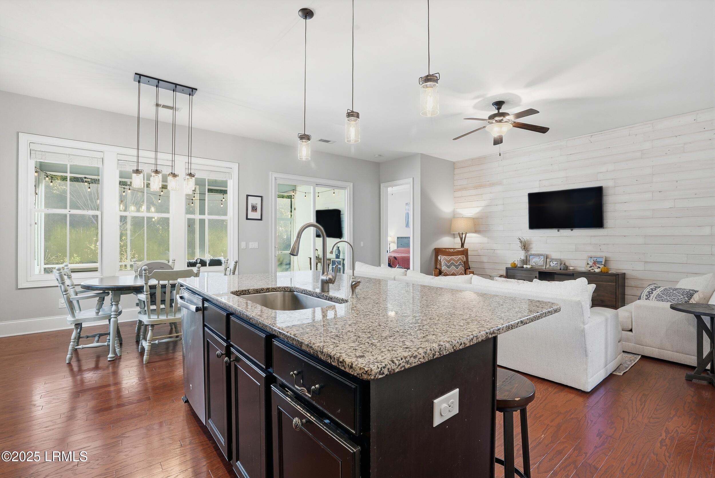 79 Fording Court Bluffton, SC 29910 - Photo 6 of 73 20_dsc07788