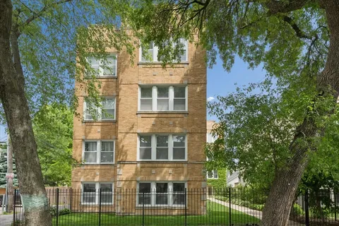 $335,000 | 2531 North Talman Avenue, Unit 1W, Chicago, IL 60647