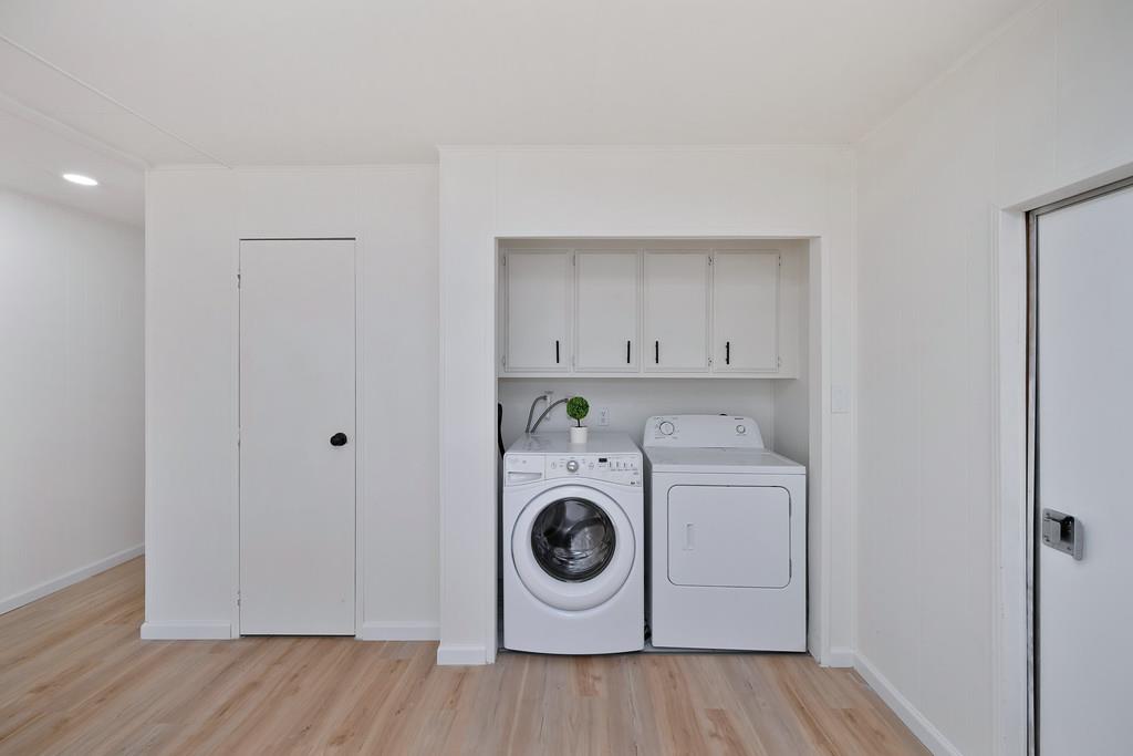 8665 Florin Road, Unit 183 Sacramento, CA 95828 - Photo 15 of 40 Easily add a door to laundry room