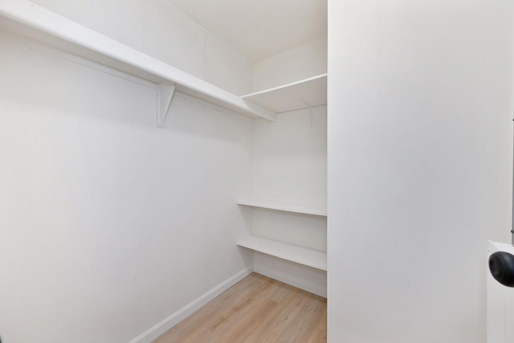 8665 Florin Road, Unit 183 Sacramento, CA 95828 - Photo 21 of 40 BR 2’s walk-in closet