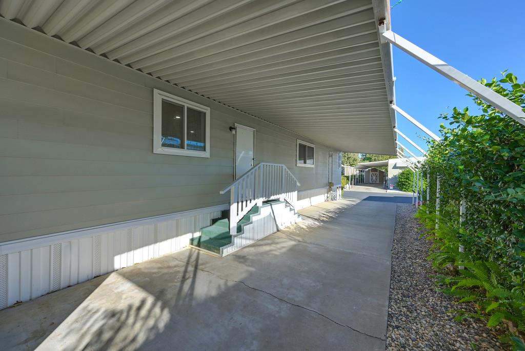 8665 Florin Road, Unit 183 Sacramento, CA 95828 - Photo 28 of 40 Two car ports! Fit 4 cars!