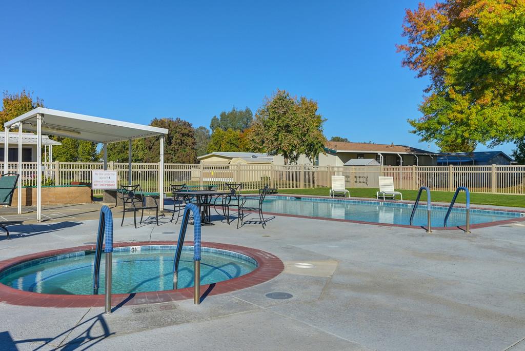 8665 Florin Road, Unit 183 Sacramento, CA 95828 - Photo 37 of 40 Hot tub located near the pool