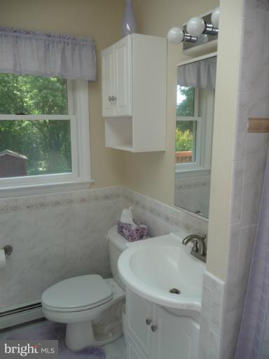 22629 Wildcat Road Germantown, MD 20876 - Photo 14 of 30 Bath