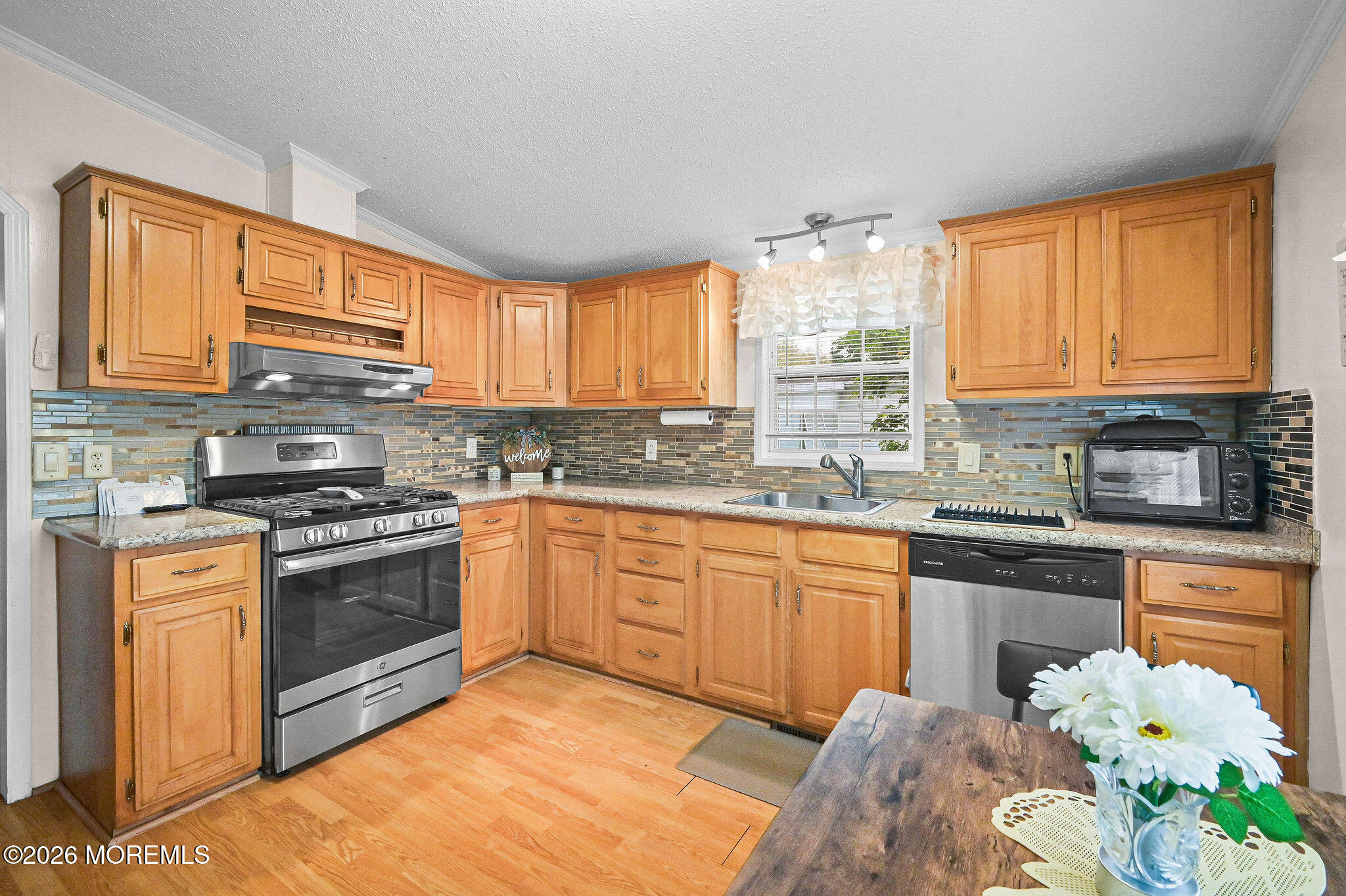 26 Village Road Morganville, NJ 07751 - Photo 14 of 31 26_village_dr_013