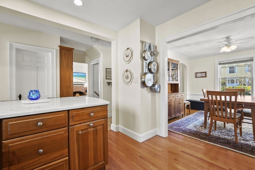 29 Bates Road Arlington, MA 02474 - Photo 5 of 29 Gallery Image 5