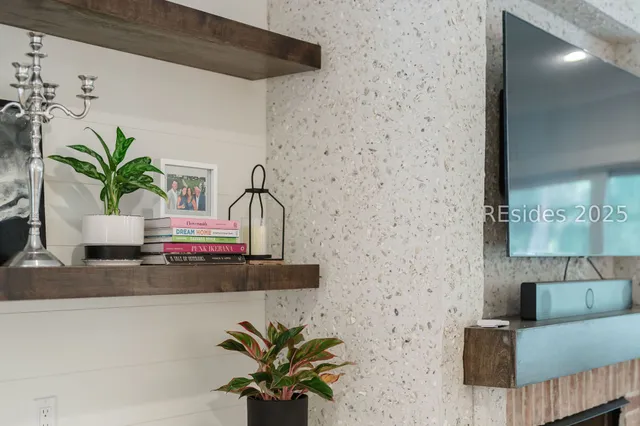 $1,475,000 | 15 East Summerton Drive, Bluffton, SC 29910