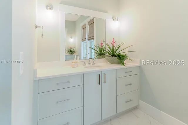 $1,525,000 | 15 East Summerton Drive, Bluffton, SC 29910