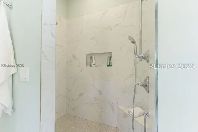 $1,525,000 | 15 East Summerton Drive, Bluffton, SC 29910