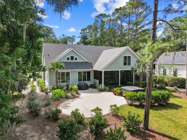$1,475,000 | 15 East Summerton Drive, Bluffton, SC 29910