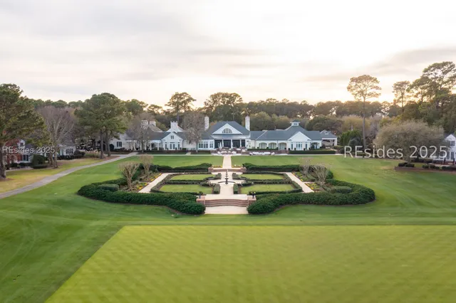 $1,525,000 | 15 East Summerton Drive, Bluffton, SC 29910