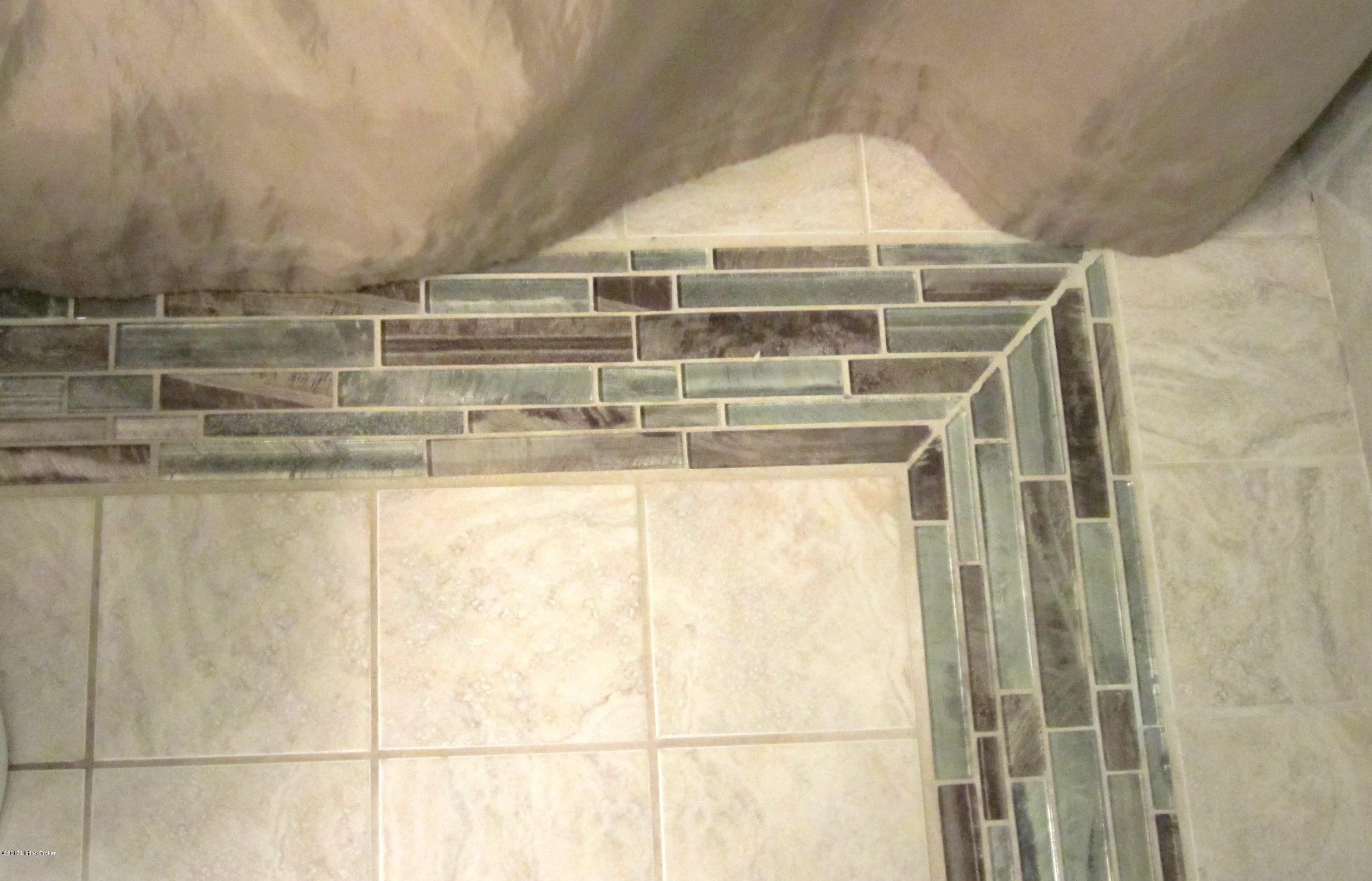5123 Cane Run Road Louisville, KY 40216 - Photo 31 of 45 cane run bath floor