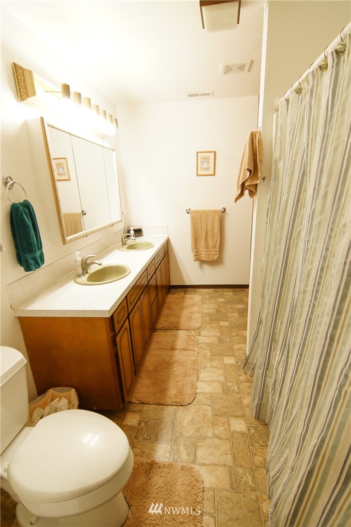 802 Roswell Road Centralia, WA 98531 - Photo 23 of 25 Gallery Image 23