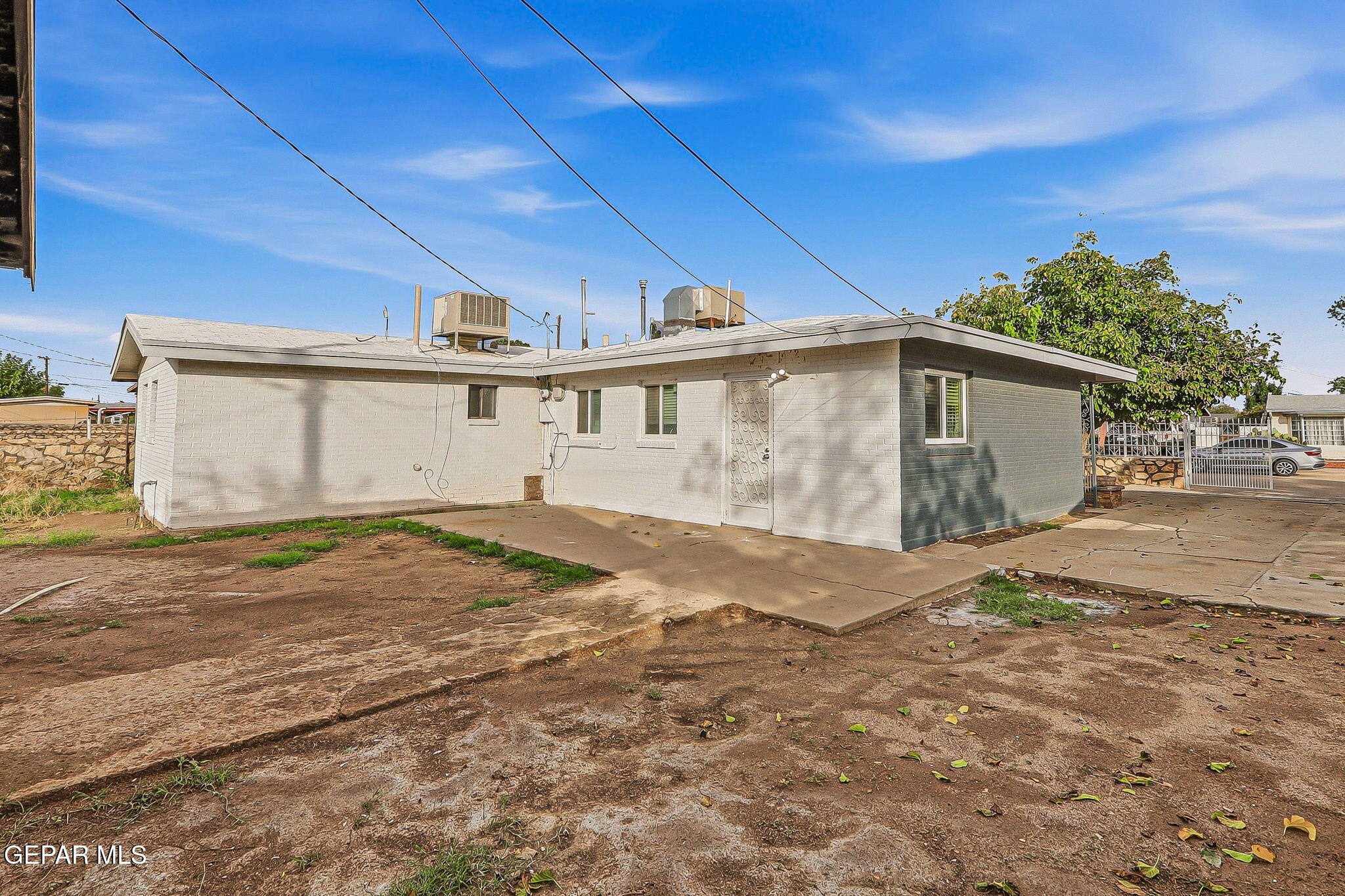 155 Mango Road El Paso, TX 79915 - Photo 17 of 18 .