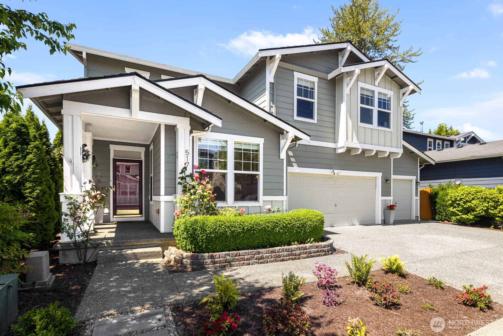 517 Pasco Place Northeast Renton, WA 98059 - Photo 2 of 40 Gallery Image 2