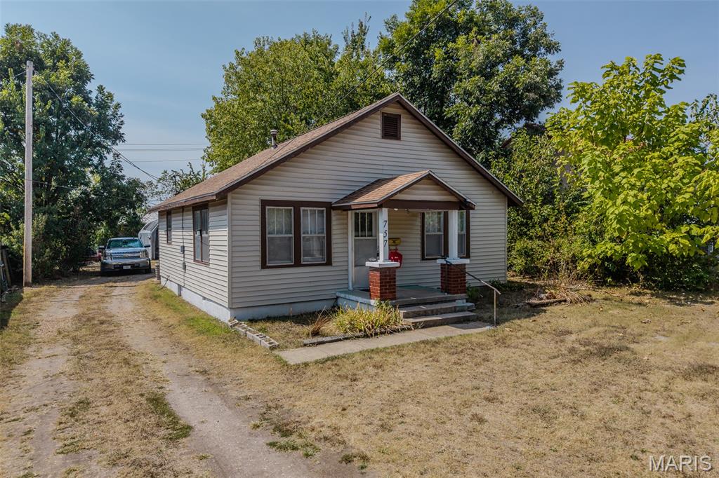 757 South Adams Avenue Lebanon, MO 65536 - Photo 24 of 35