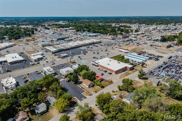 $125,000 | 757 South Adams Avenue, Lebanon, MO 65536