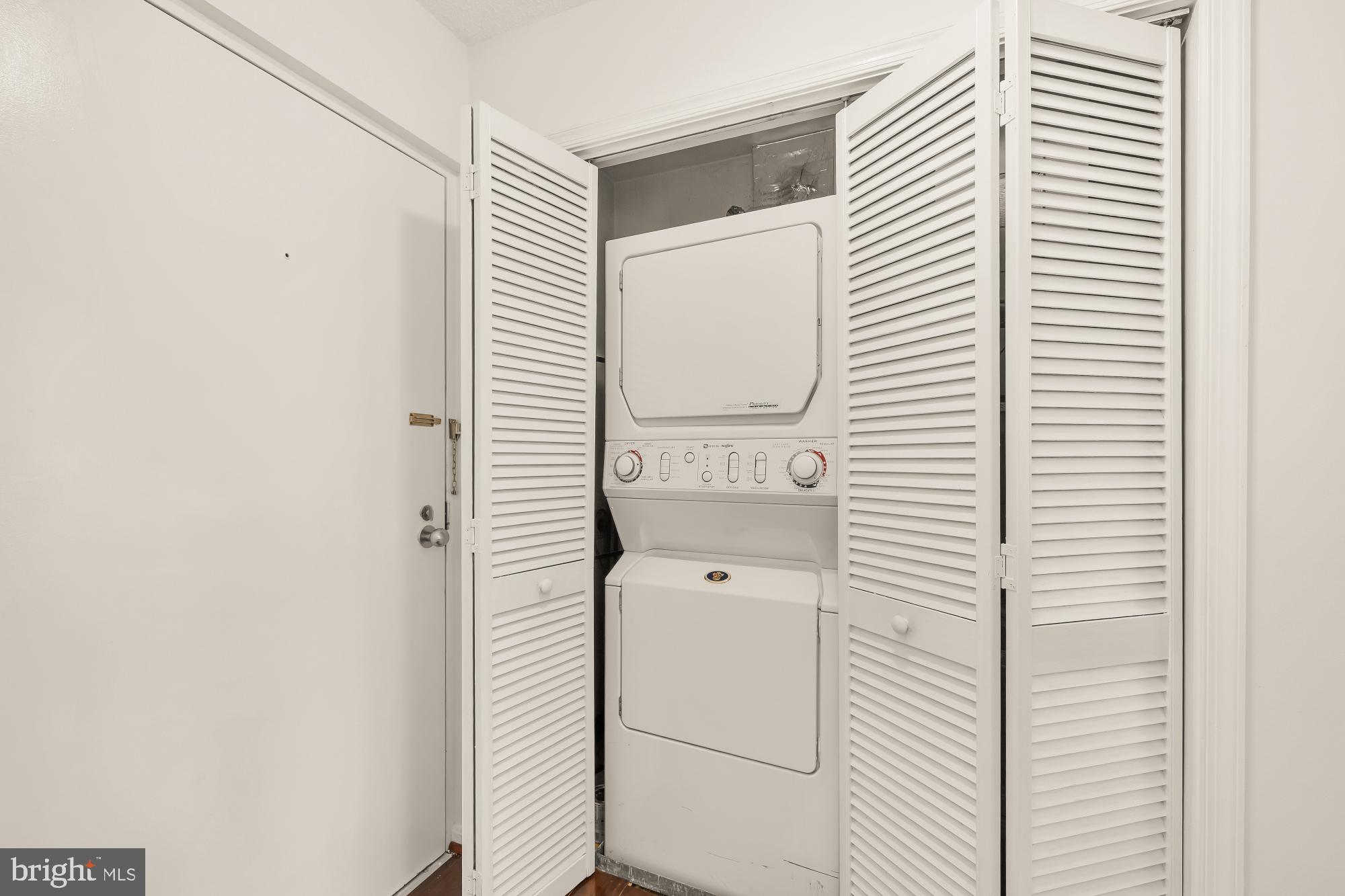 2630 Adams Mill Road Northwest, Unit 302 Washington, DC 20009 - Photo 13 of 20