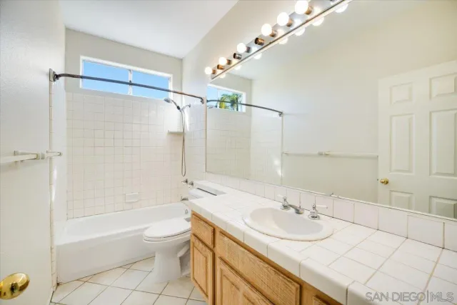 $1,300,000 | 1561 Greenridge Drive, Vista, CA 92081