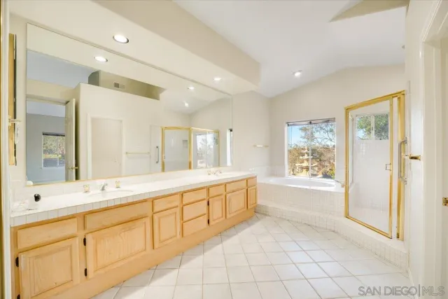 $1,300,000 | 1561 Greenridge Drive, Vista, CA 92081