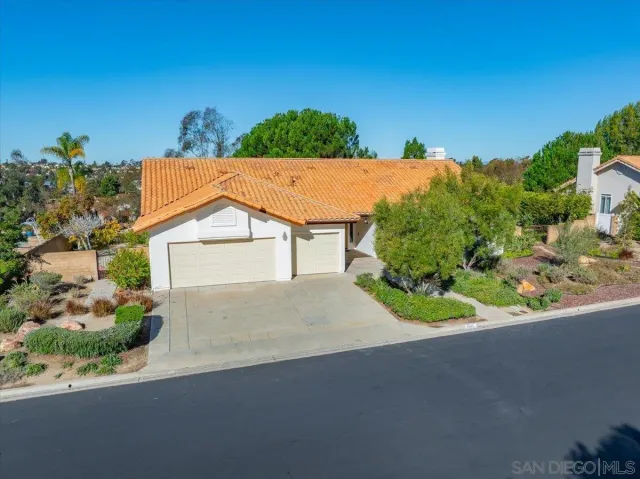$1,300,000 | 1561 Greenridge Drive, Vista, CA 92081