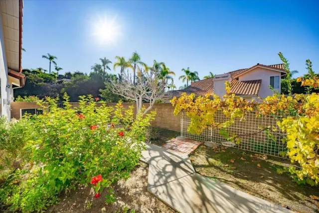 $1,300,000 | 1561 Greenridge Drive, Vista, CA 92081