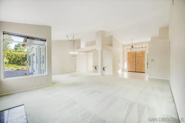 $1,300,000 | 1561 Greenridge Drive, Vista, CA 92081