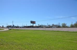 a view of a lake and outdoor space